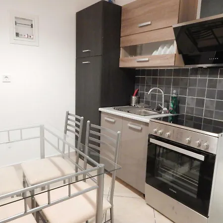 Princeps De Cura Apartman Athén